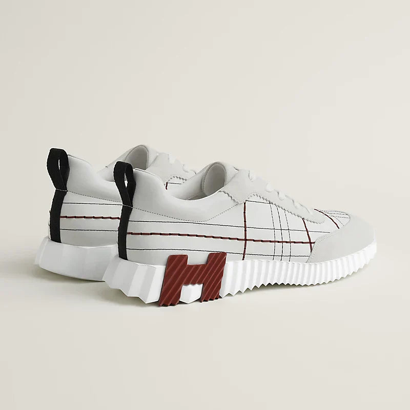 Bouncing sneaker White