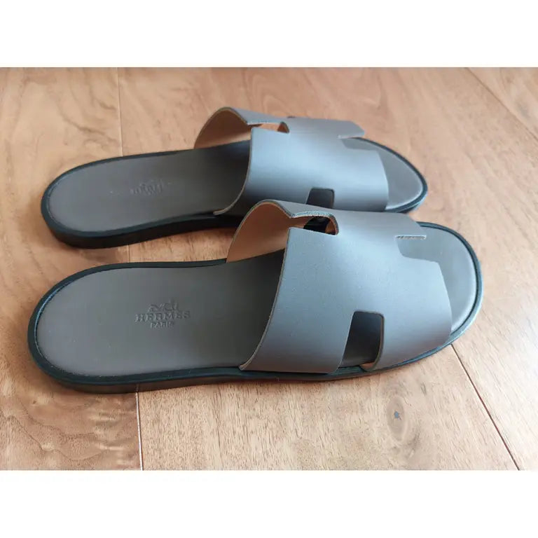 Izmir leather sandals Hermès Grey
